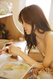 乌克兰18极品XX00白浆