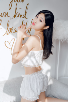 校花驾到2蜜桃时代